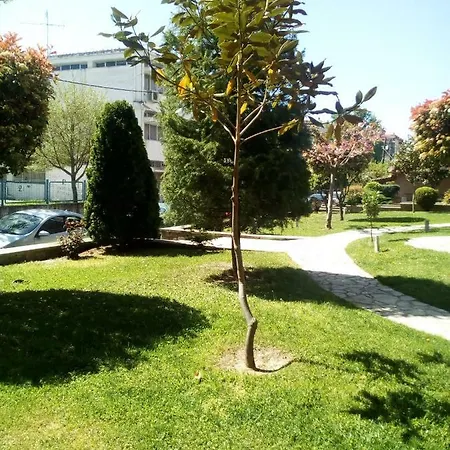 Christos-vasia Apartment